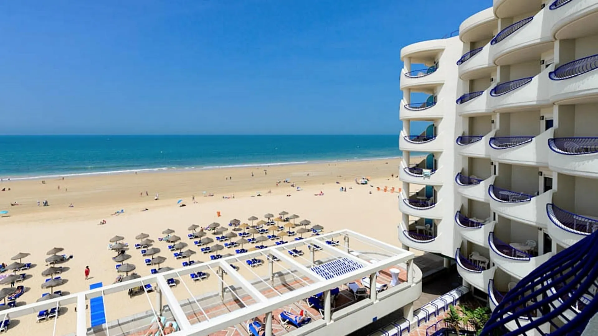 Hotel Playa Victoria Cádiz 4*,