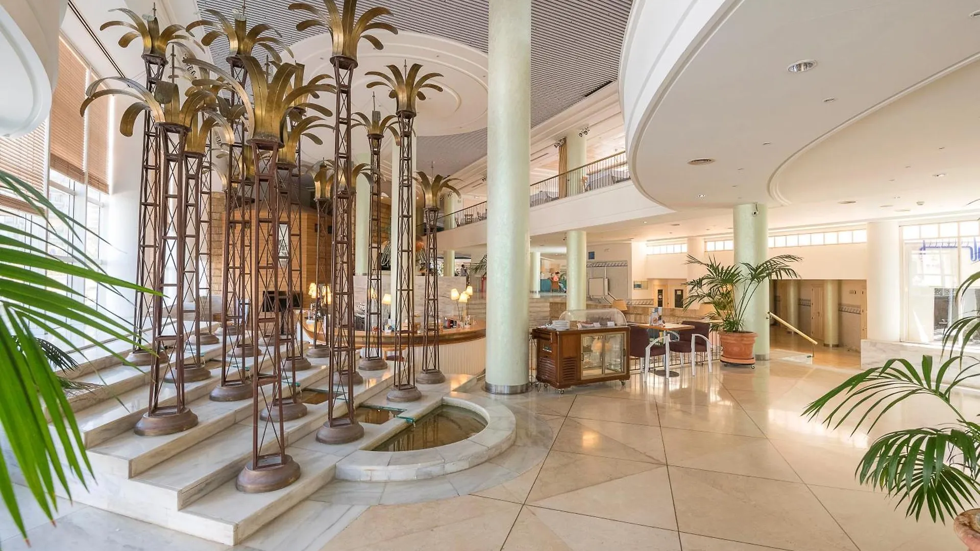 ****  Hotel Playa Victoria Cadiz Spain